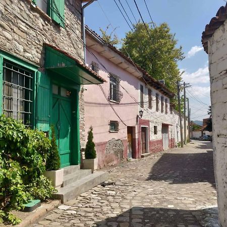 Private Apartment Elbasan Historic Center Exterior photo
